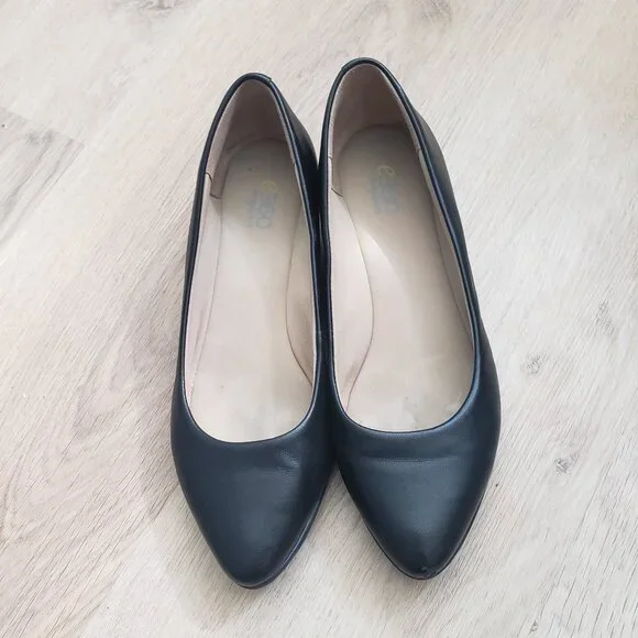 Easy Spirit Shoes Easy Spirit E36 Wedge Size 55 Poshmark